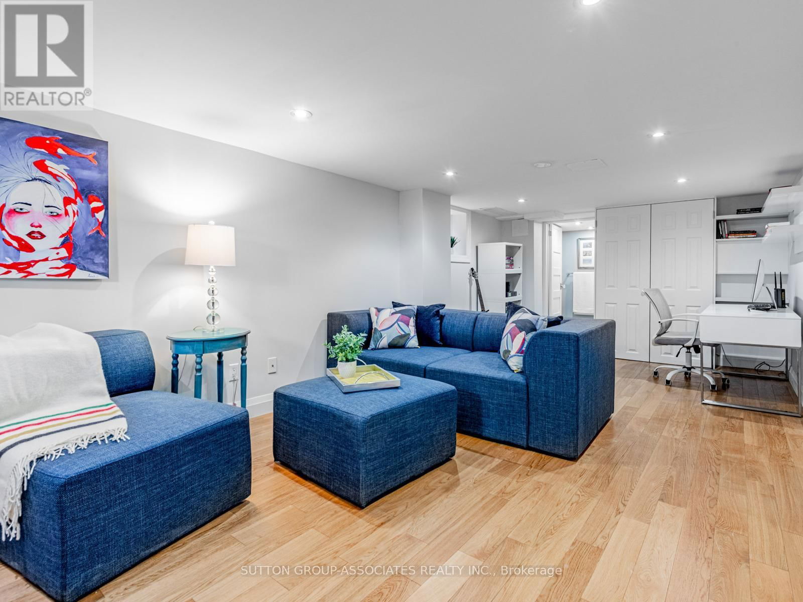20 GLENGROVE AVENUE EAST Image 25