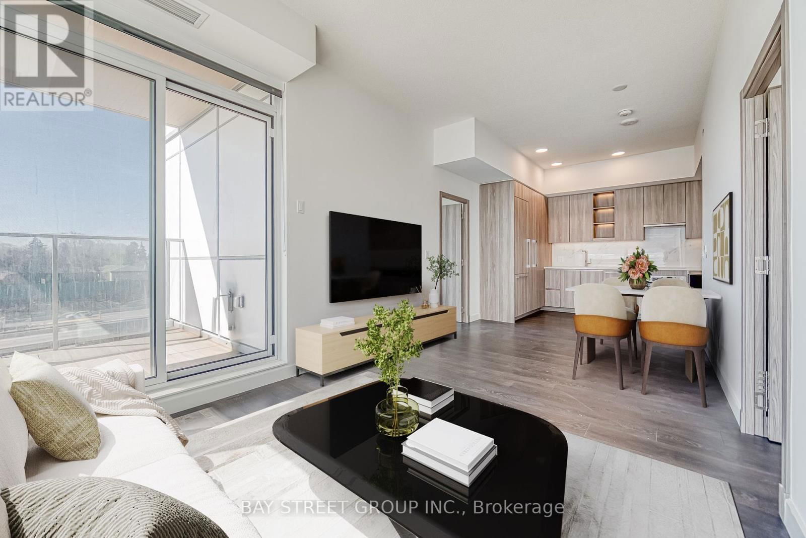 602 - 27 MCMAHON DRIVE Image 17