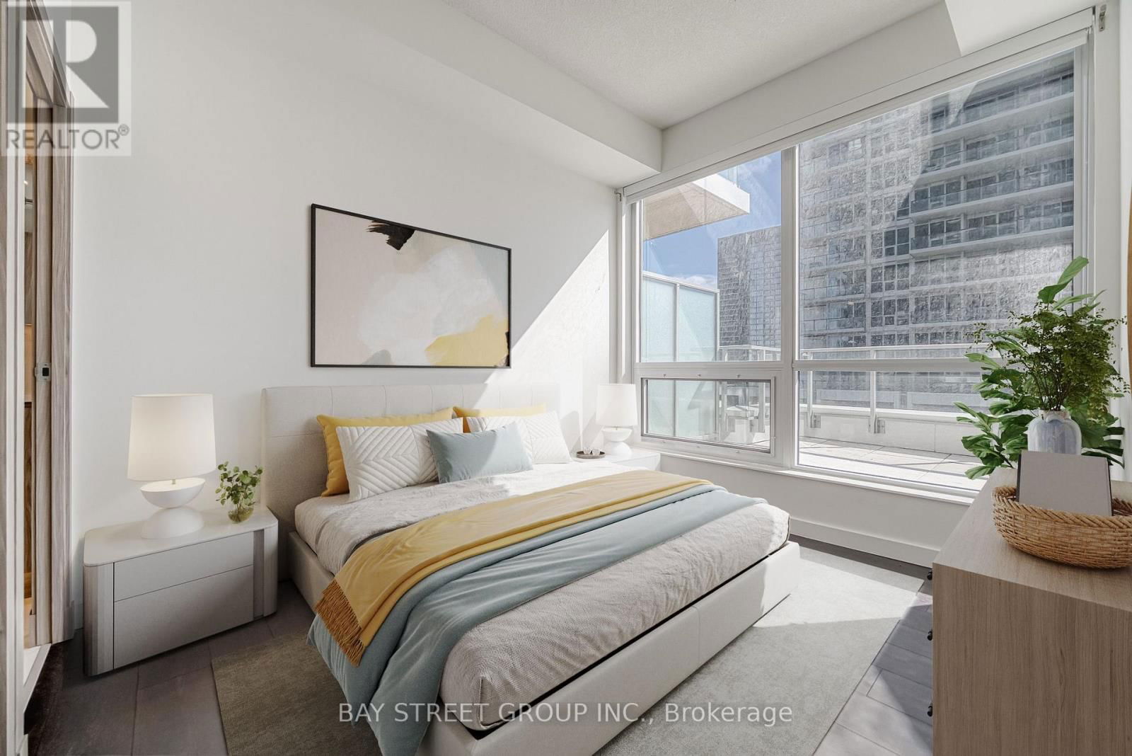 602 - 27 MCMAHON DRIVE Image 22