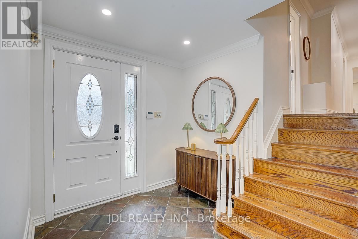 54 PLYMBRIDGE ROAD Image 11