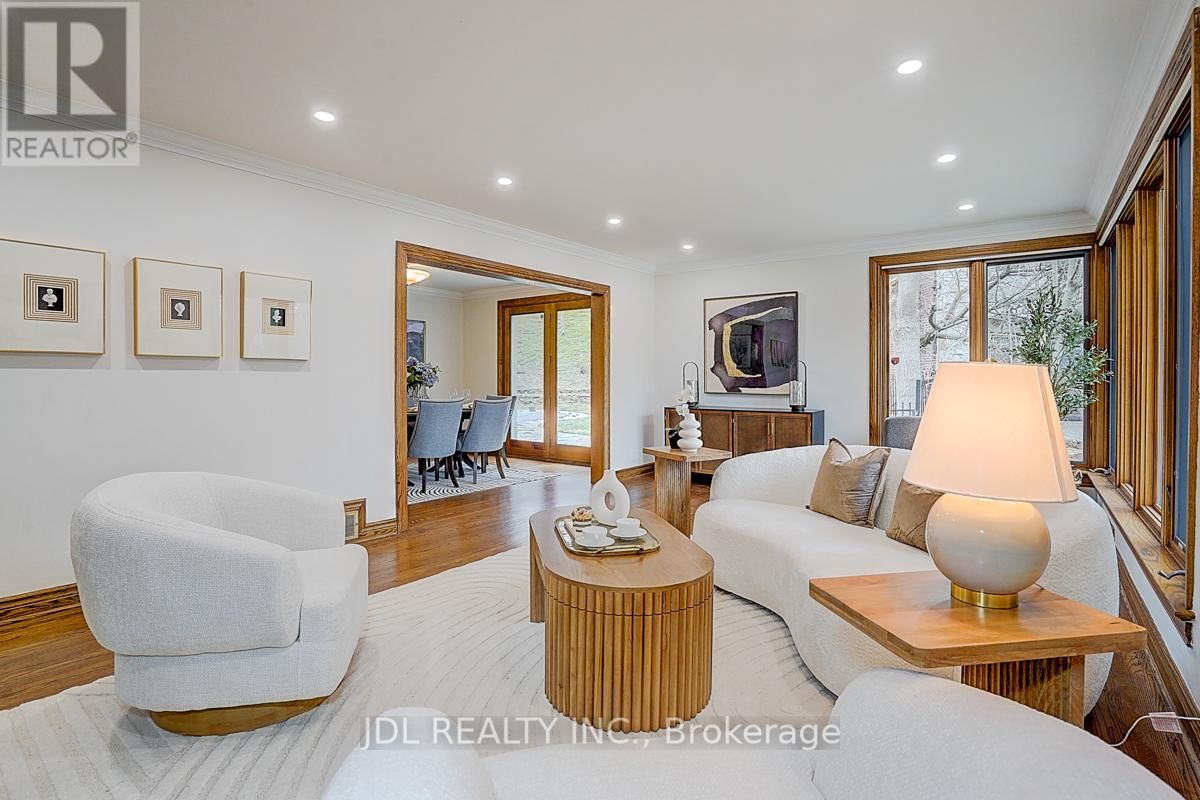 54 PLYMBRIDGE ROAD Image 14