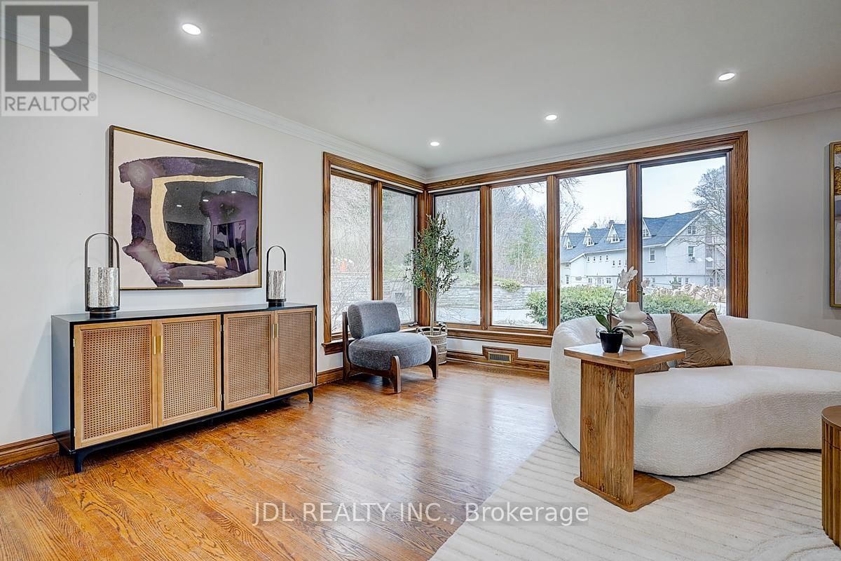 54 PLYMBRIDGE ROAD Image 16