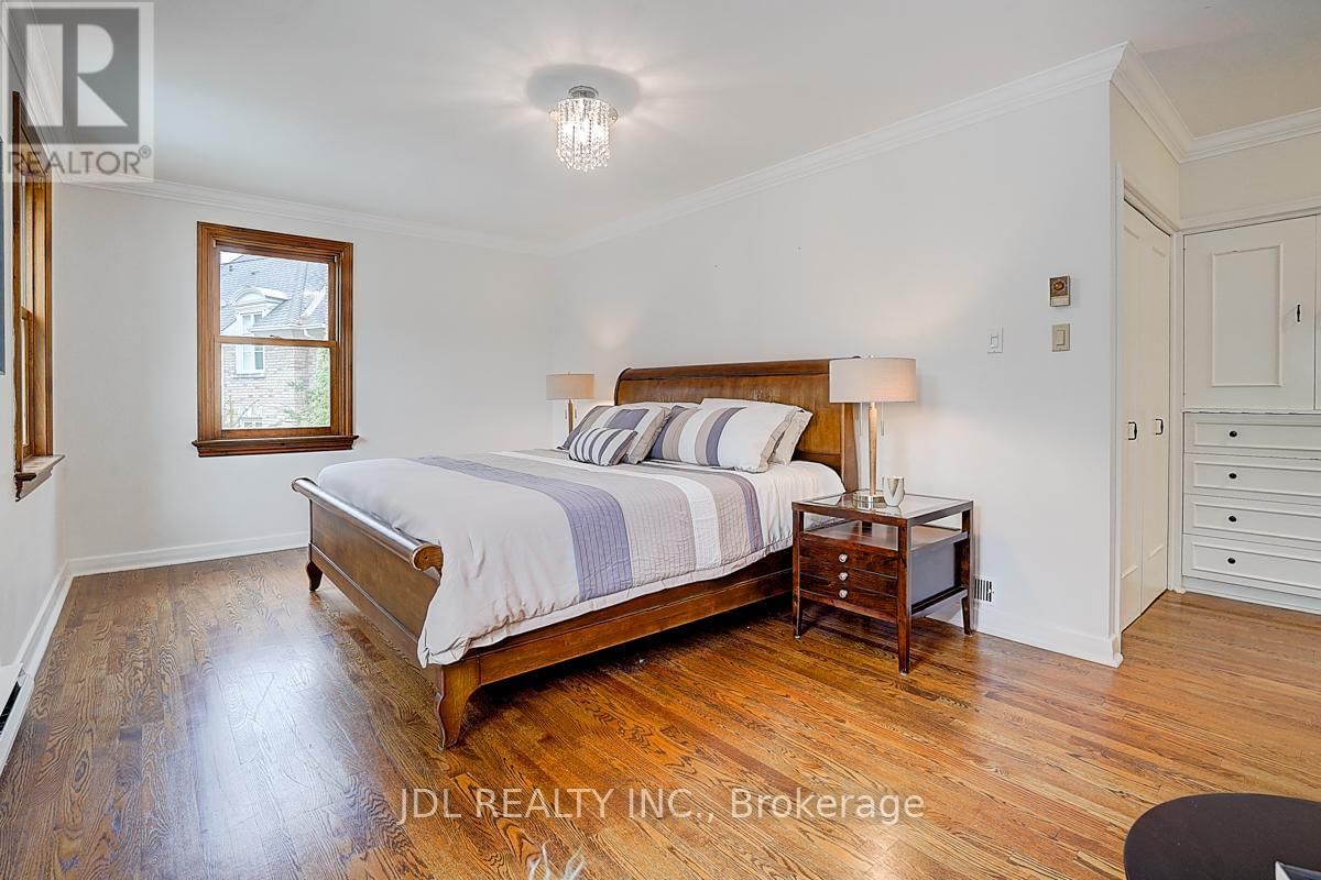 54 PLYMBRIDGE ROAD Image 36