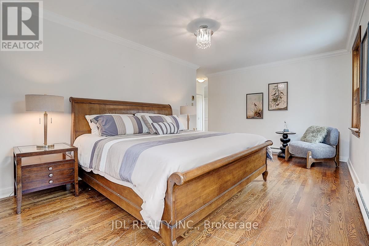 54 PLYMBRIDGE ROAD Image 37