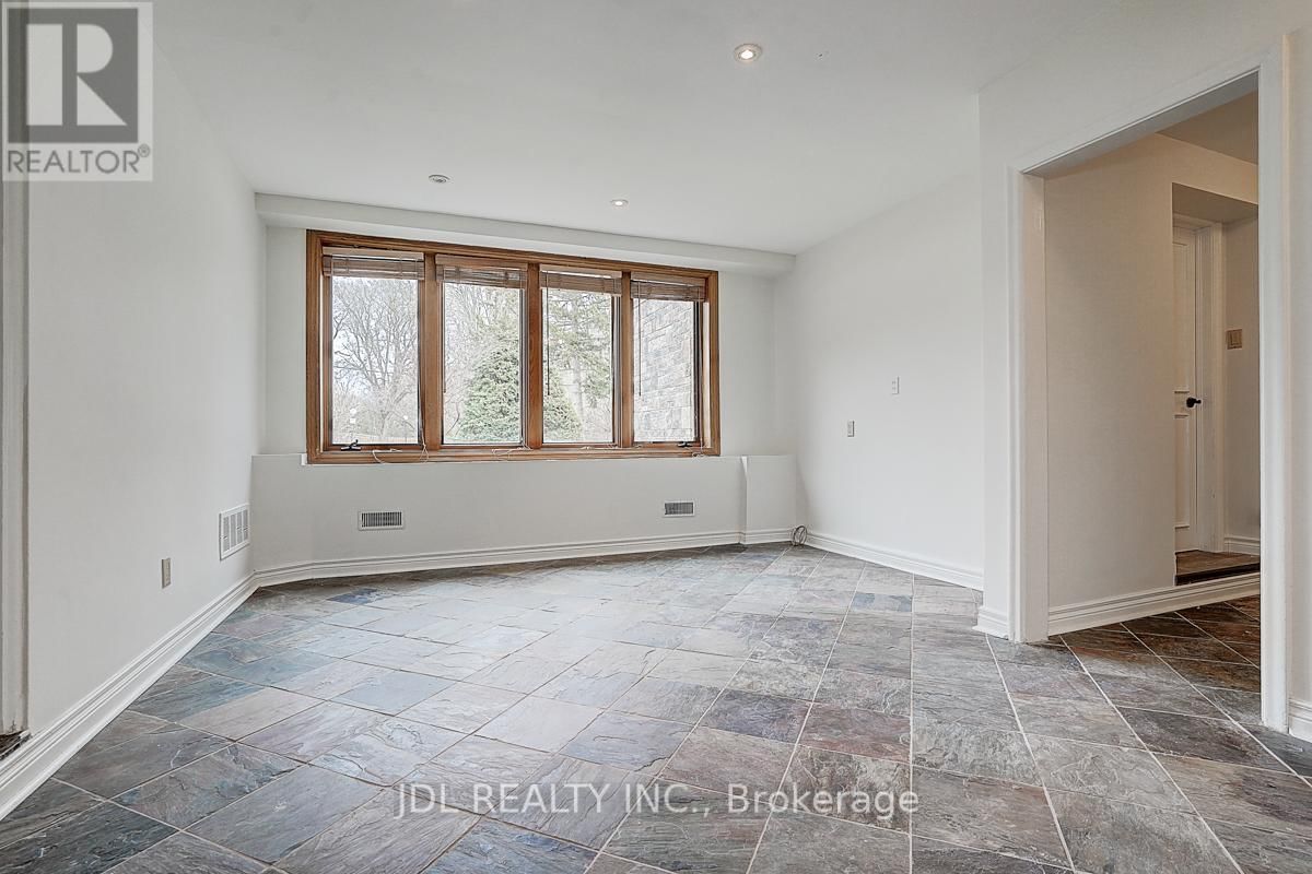 54 PLYMBRIDGE ROAD Image 45