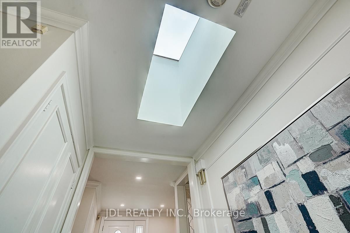 54 PLYMBRIDGE ROAD Image 9