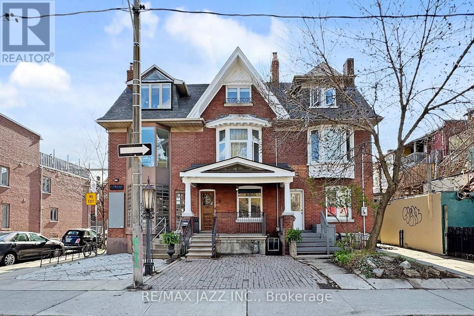 36 CLINTON STREET Image 2