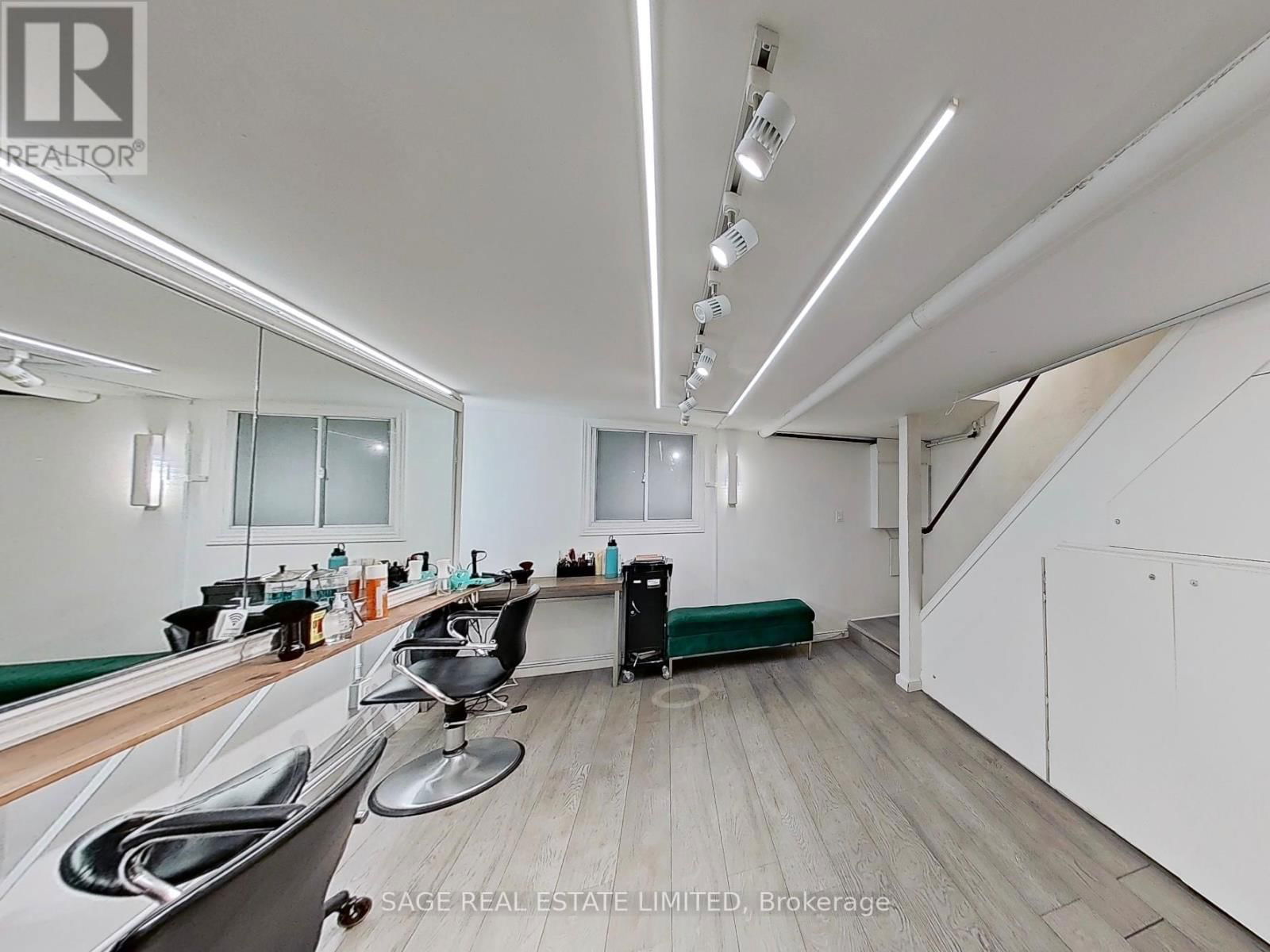 200 OSSINGTON AVENUE Image 6