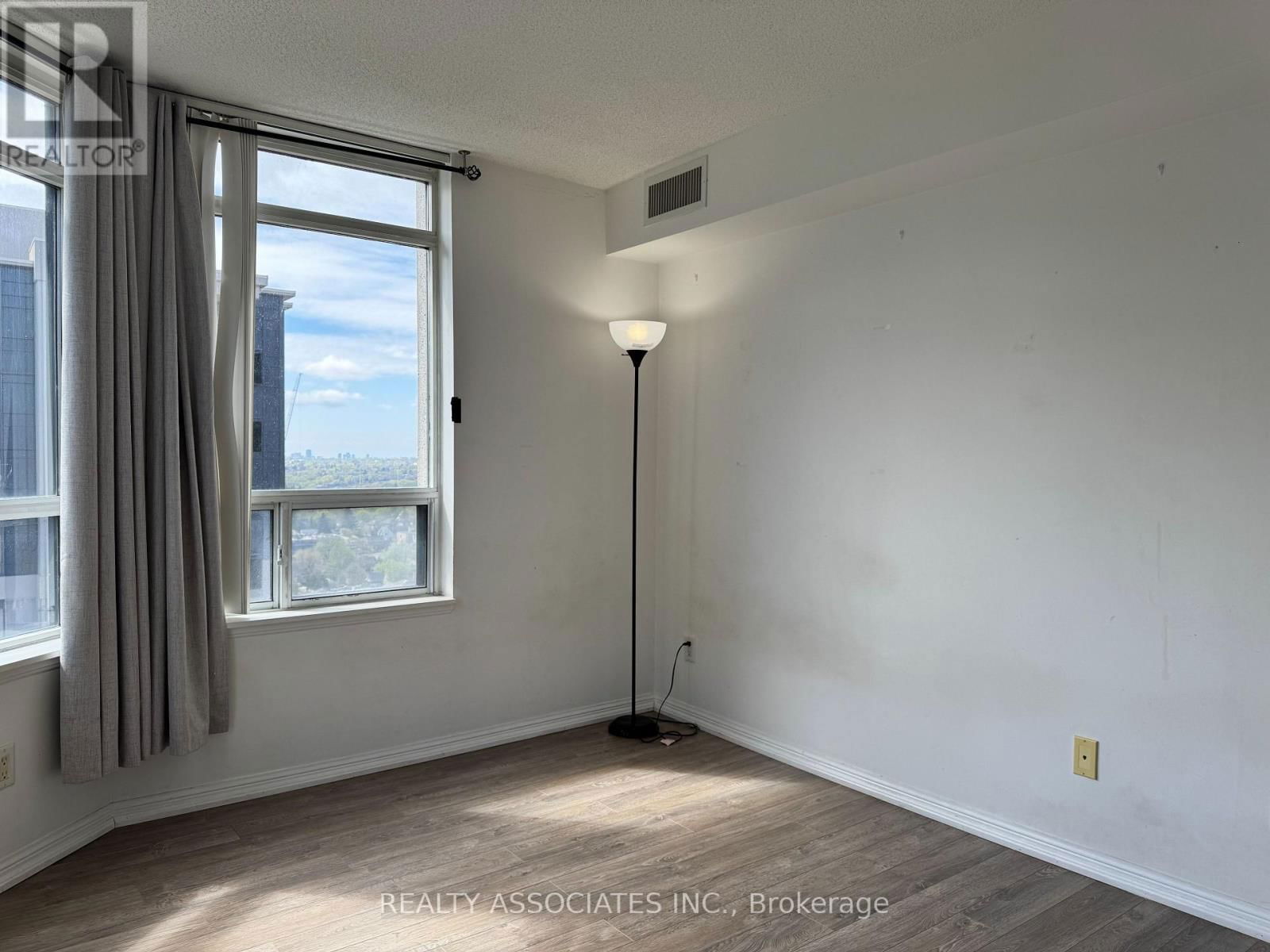 2811 - 153 BEECROFT ROAD Image 10