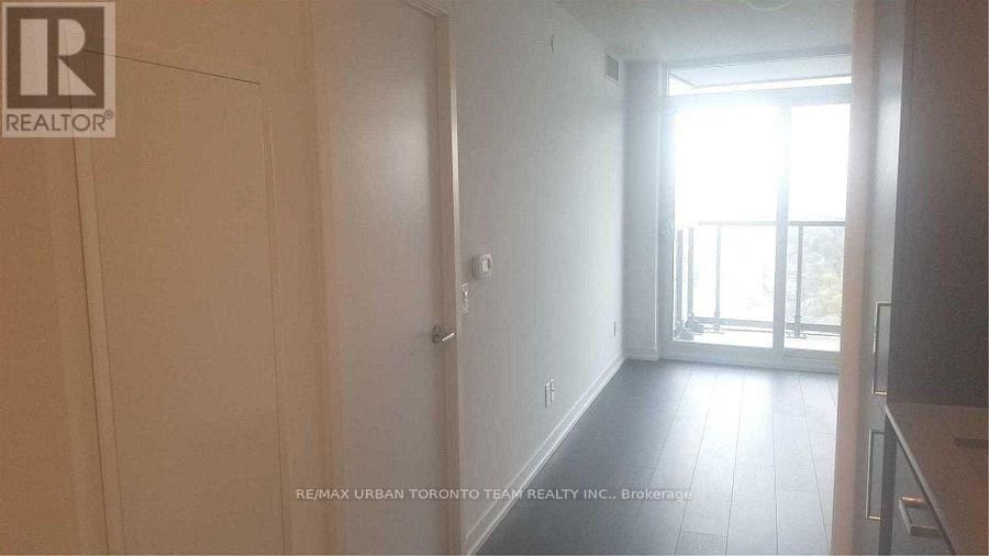 2812 - 125 REDPATH AVENUE Image 6