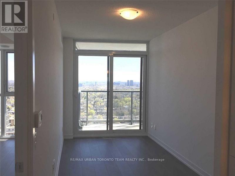 2812 - 125 REDPATH AVENUE Image 7