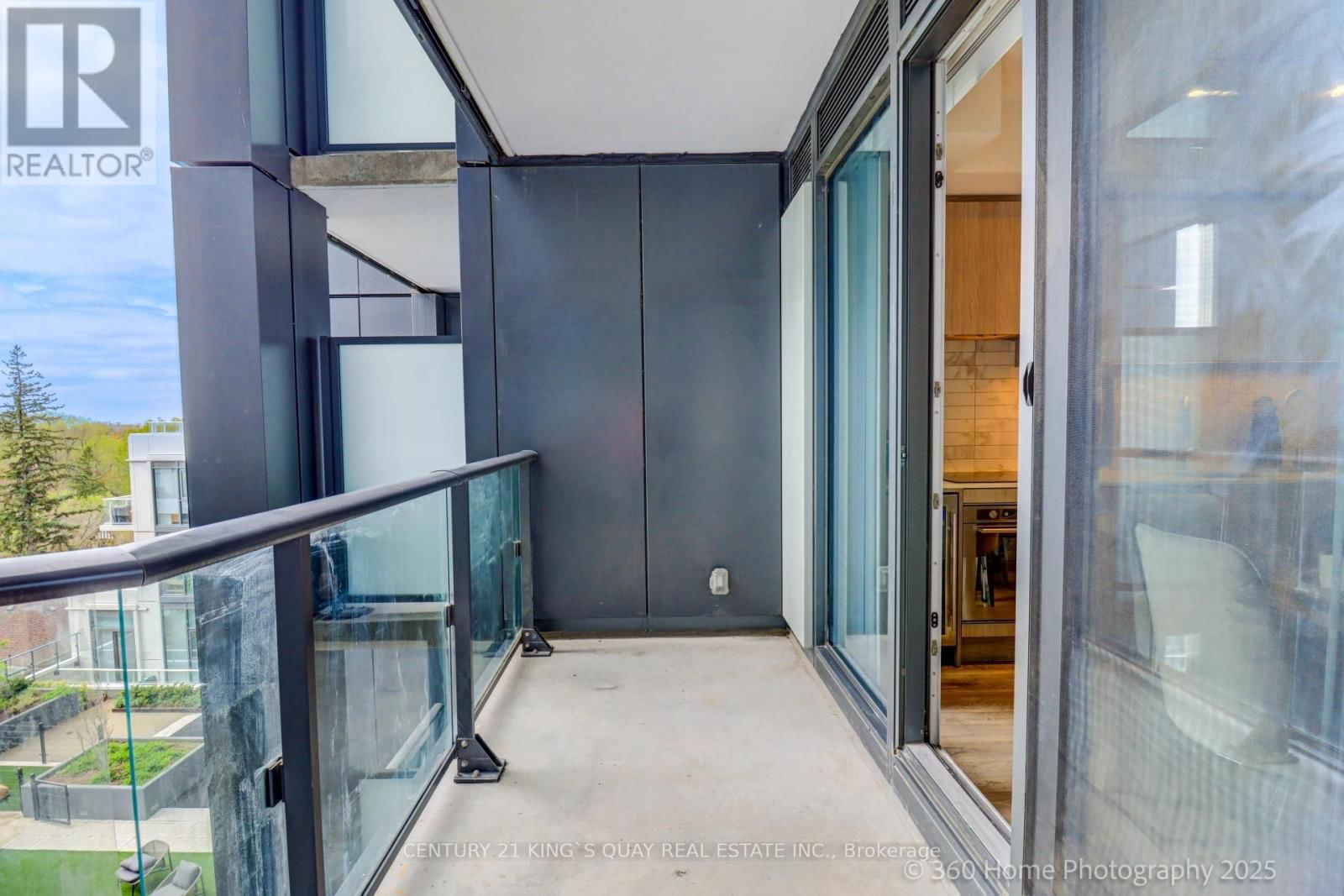 601 - 2020 BATHURST STREET Image 7