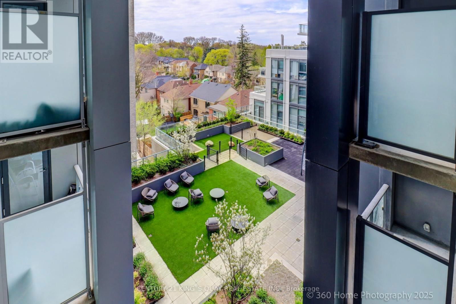 601 - 2020 BATHURST STREET Image 8