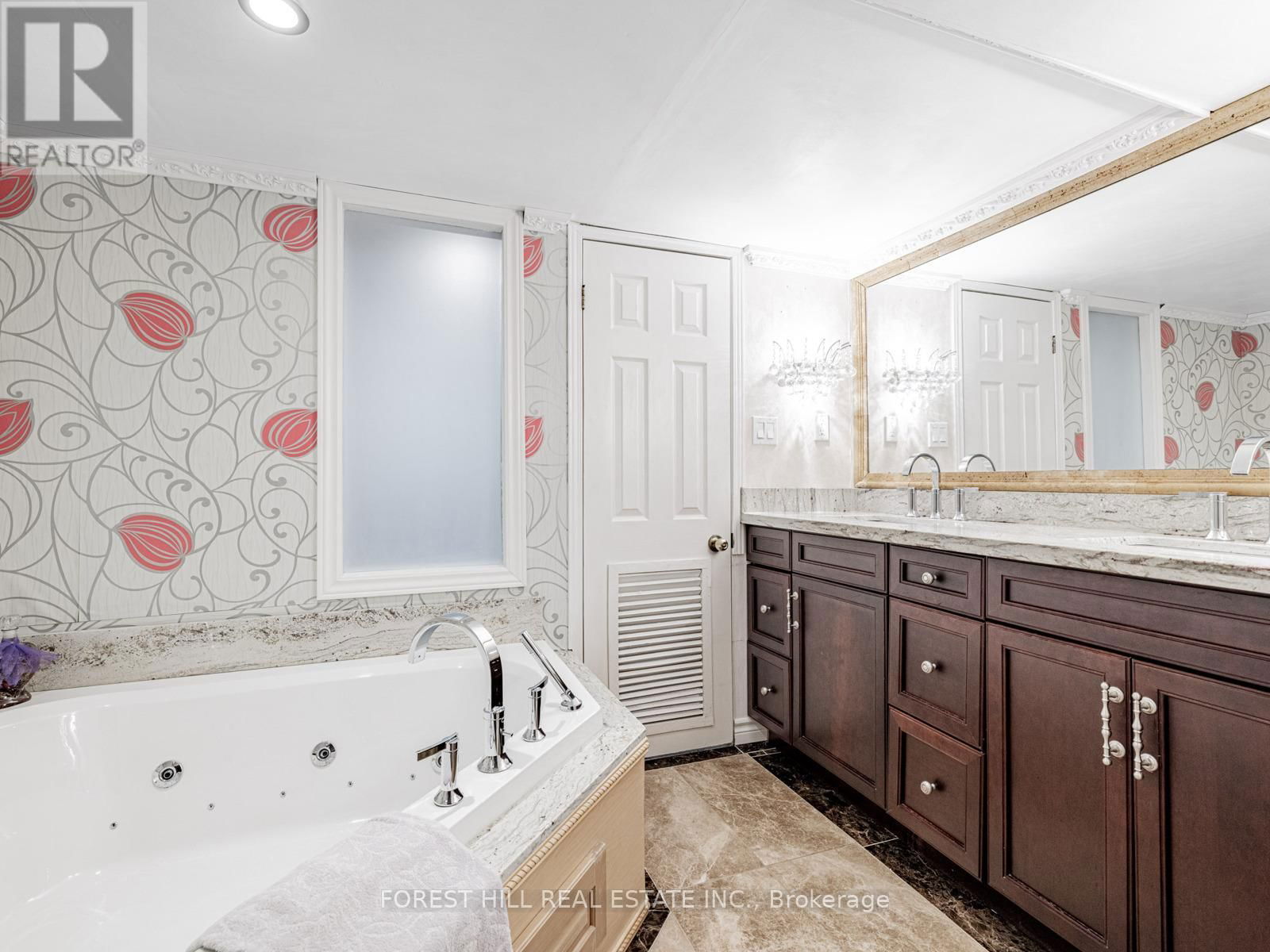 5 PARMBELLE CRESCENT Image 39