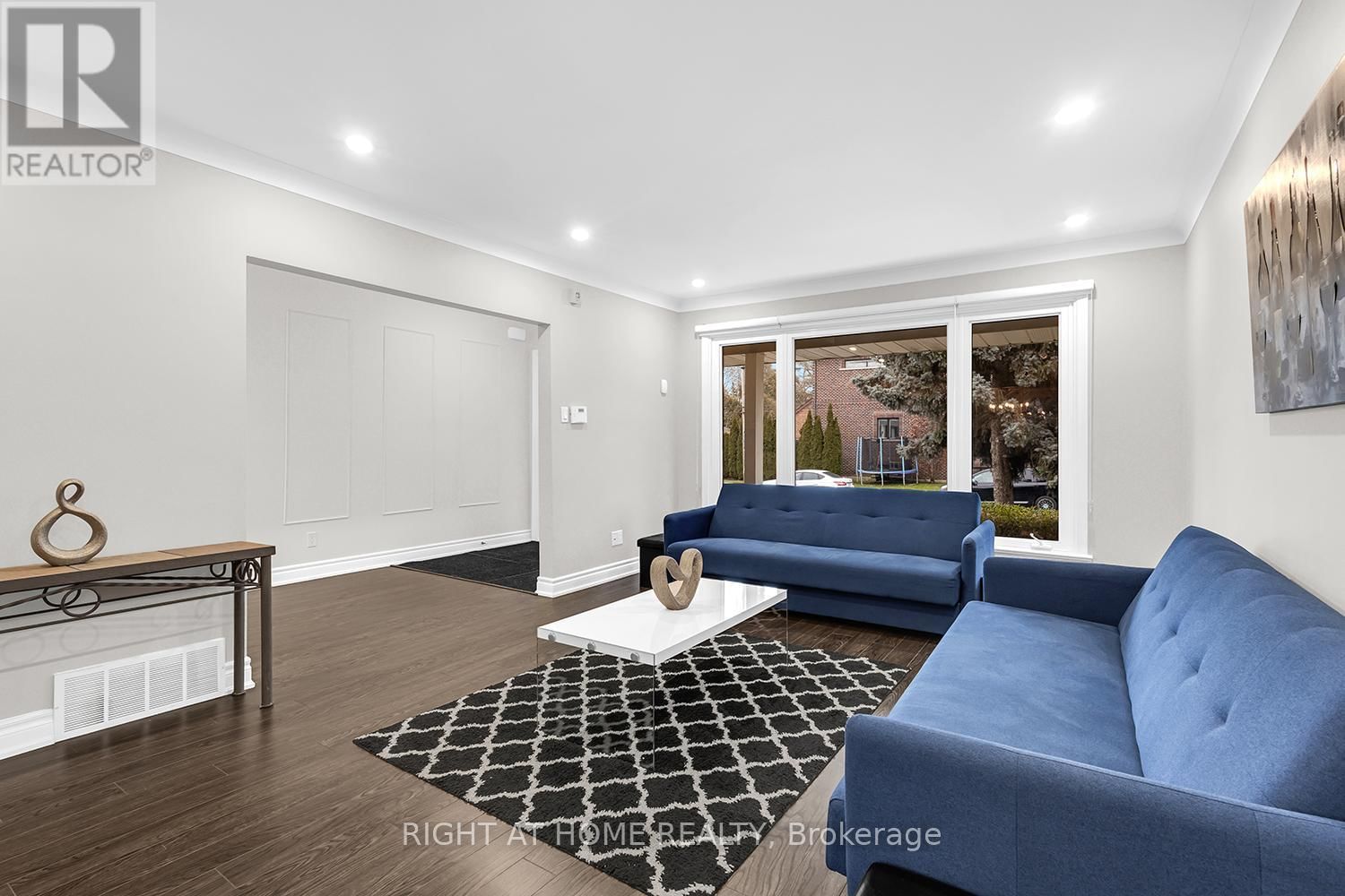 190 NORTHWOOD DRIVE Image 11