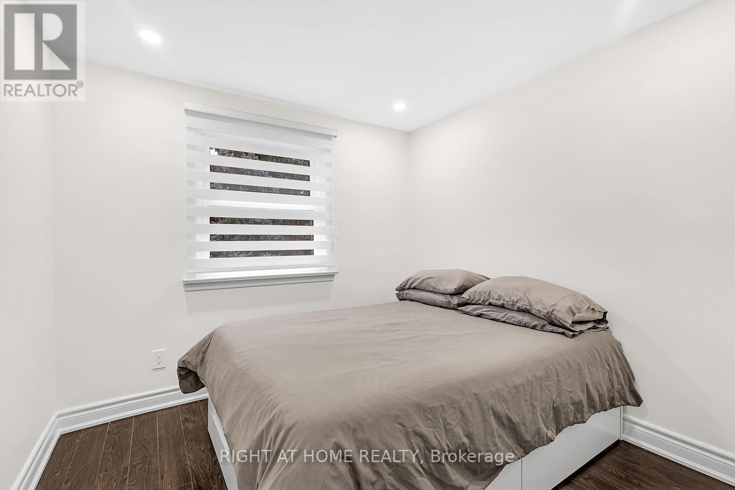 190 NORTHWOOD DRIVE Image 22