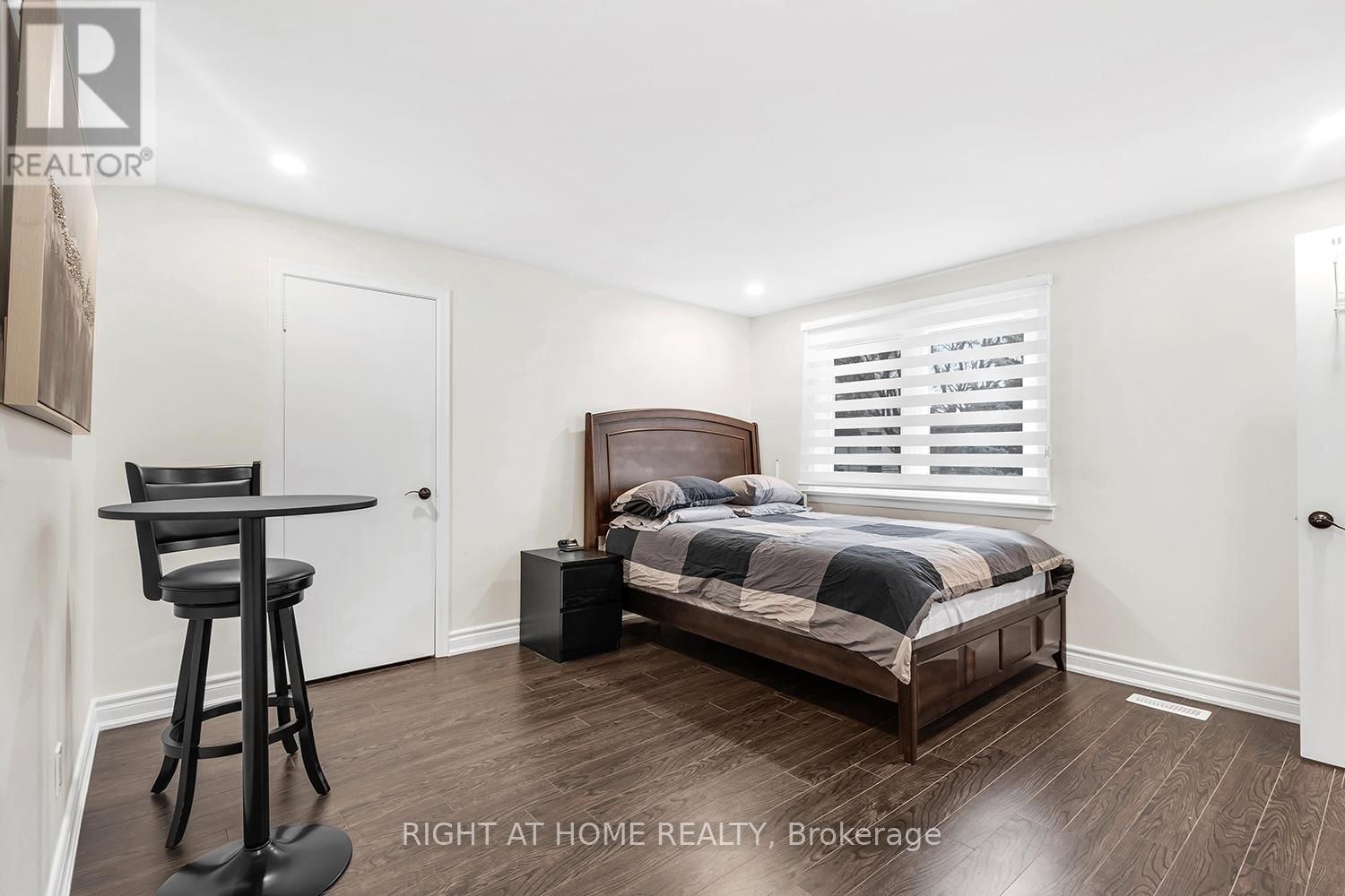 190 NORTHWOOD DRIVE Image 26