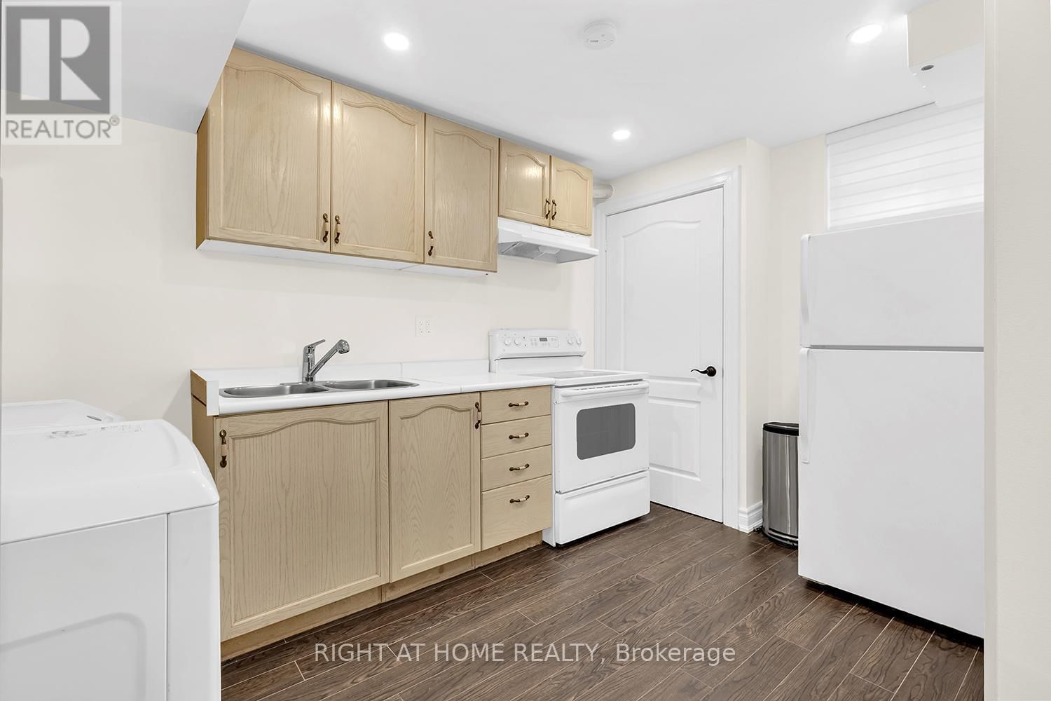 190 NORTHWOOD DRIVE Image 33