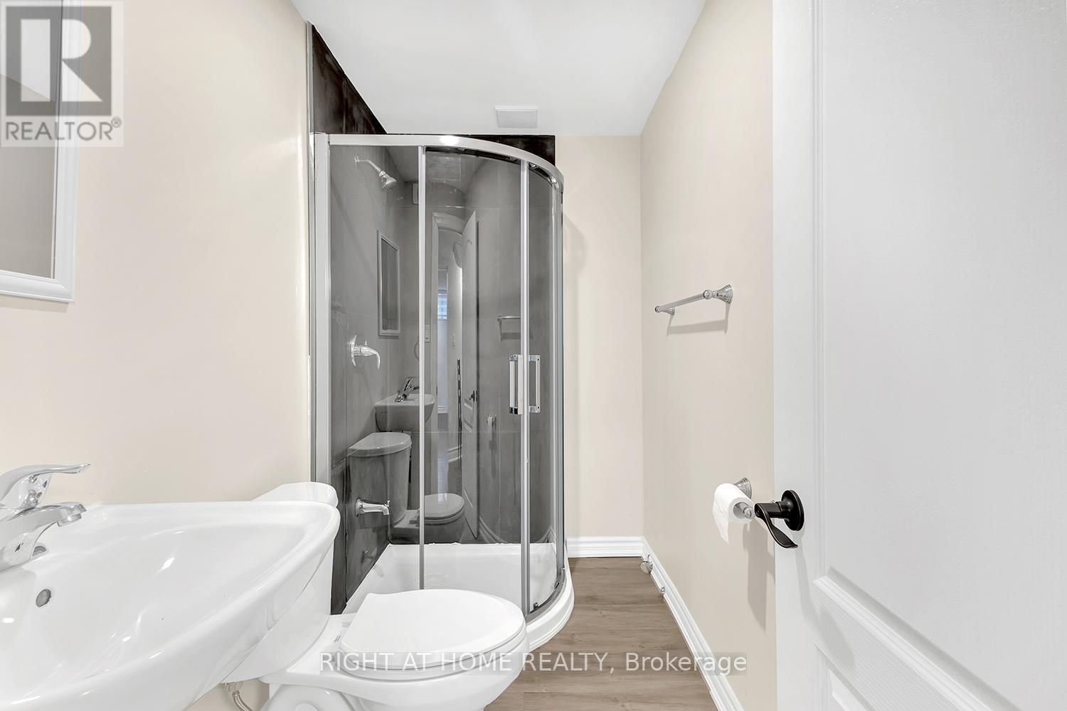 190 NORTHWOOD DRIVE Image 35