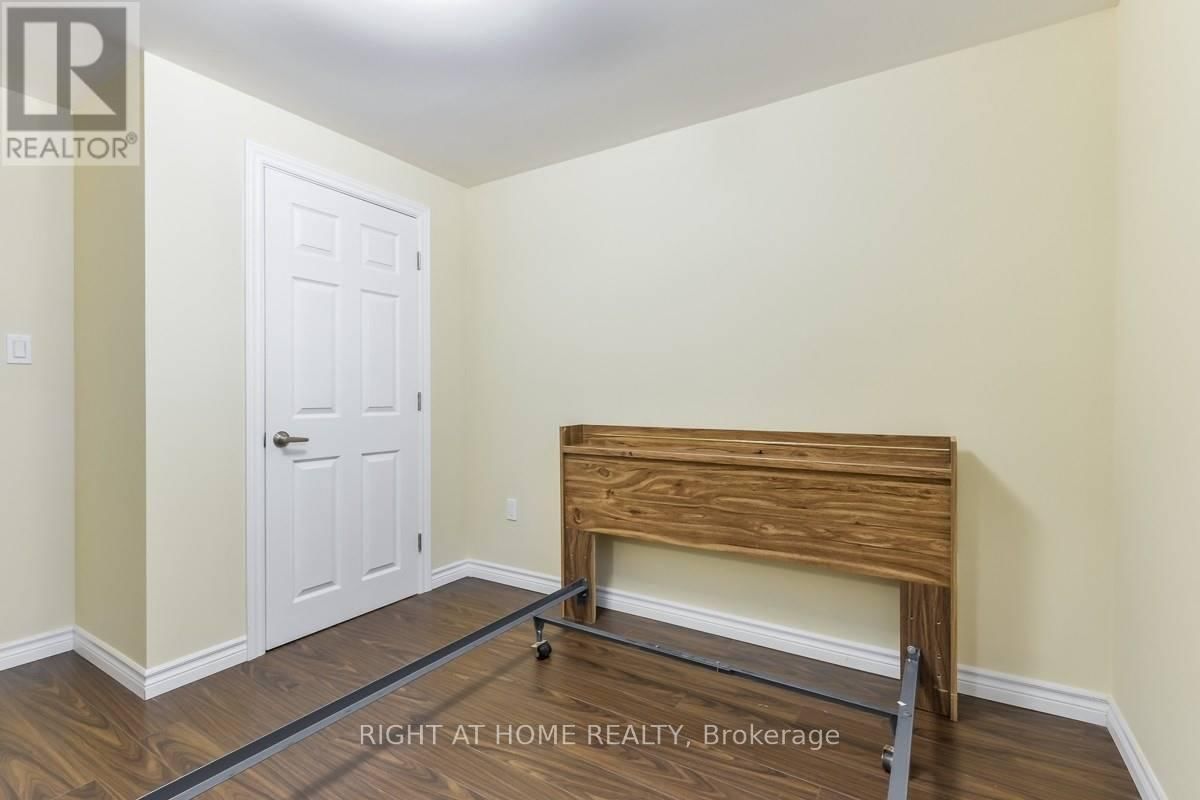Lower - 87 FONTAINBLEAU DRIVE Image 10