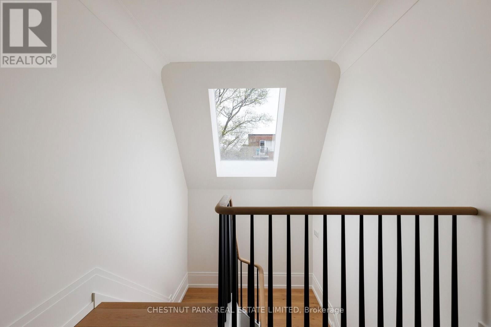 91 INGLEWOOD DRIVE Image 39