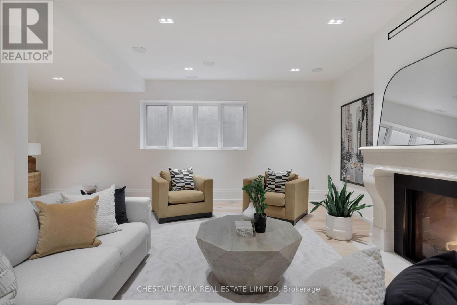 91 INGLEWOOD DRIVE Image 47