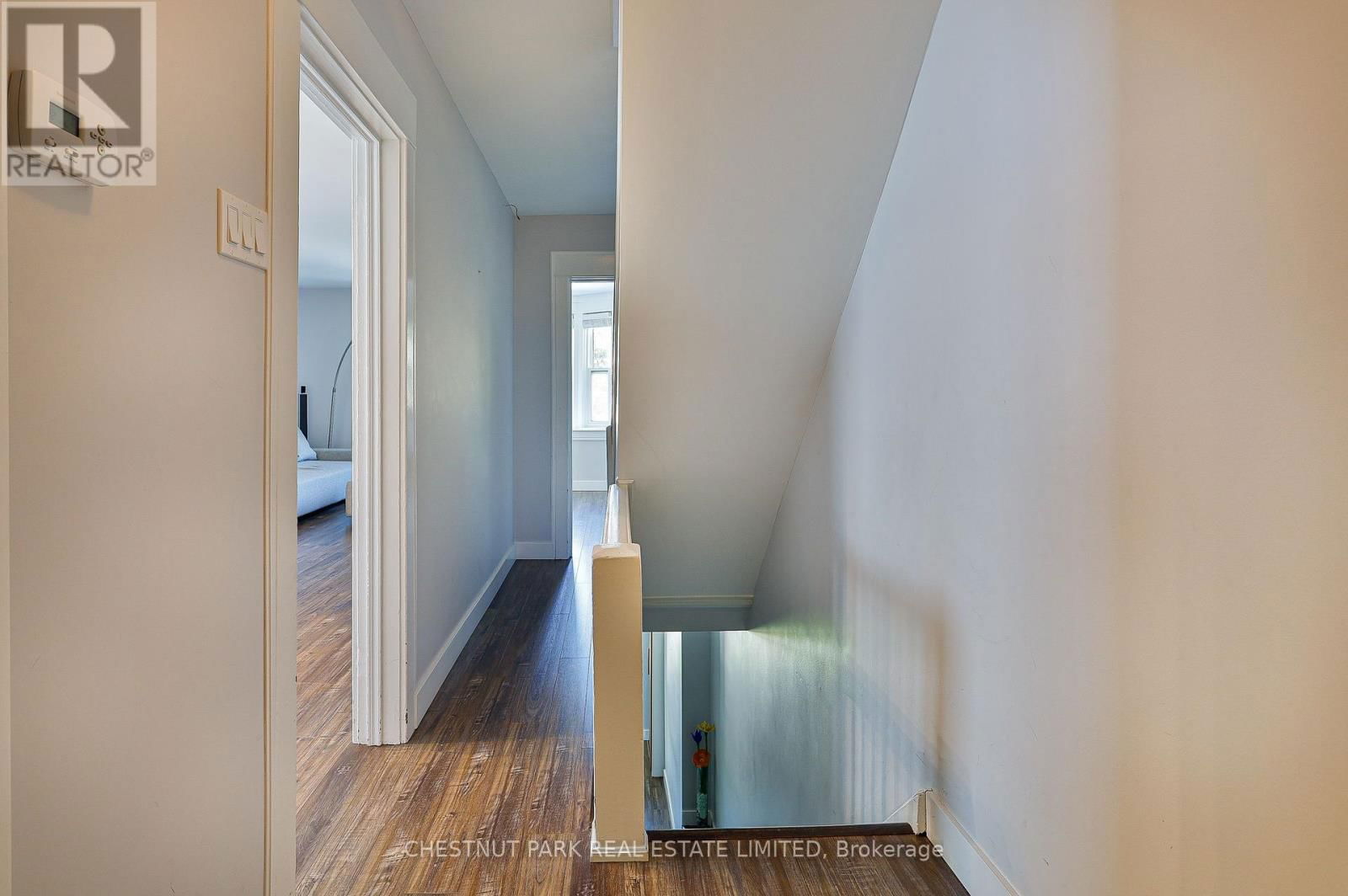 Upper - 163 BRIAR HILL AVENUE Image 20