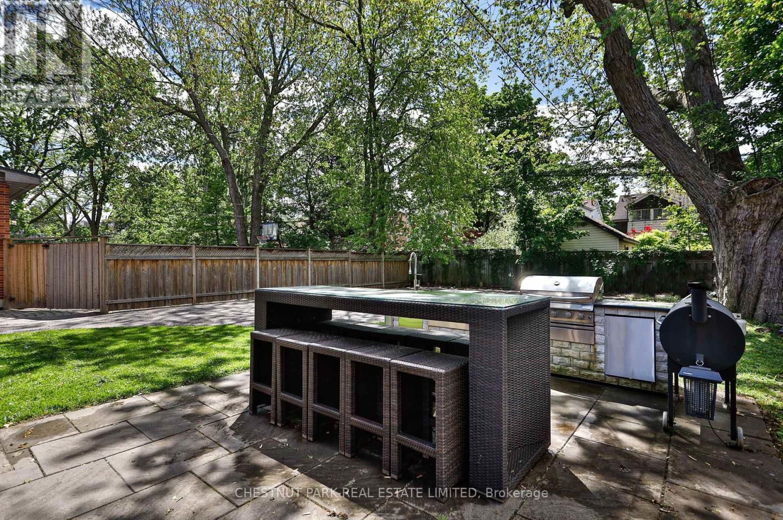 Upper - 163 BRIAR HILL AVENUE Image 38