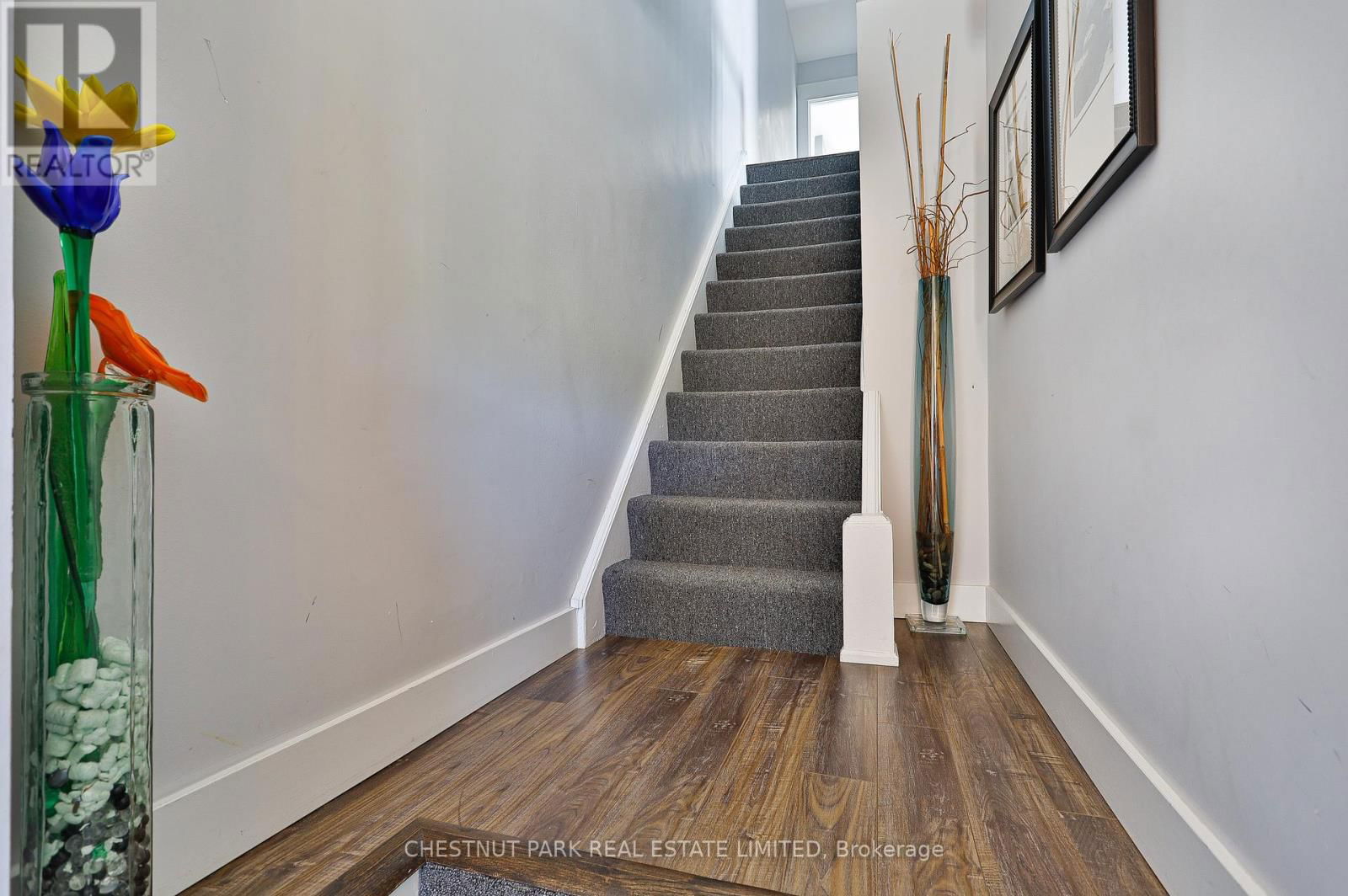 Upper - 163 BRIAR HILL AVENUE Image 5
