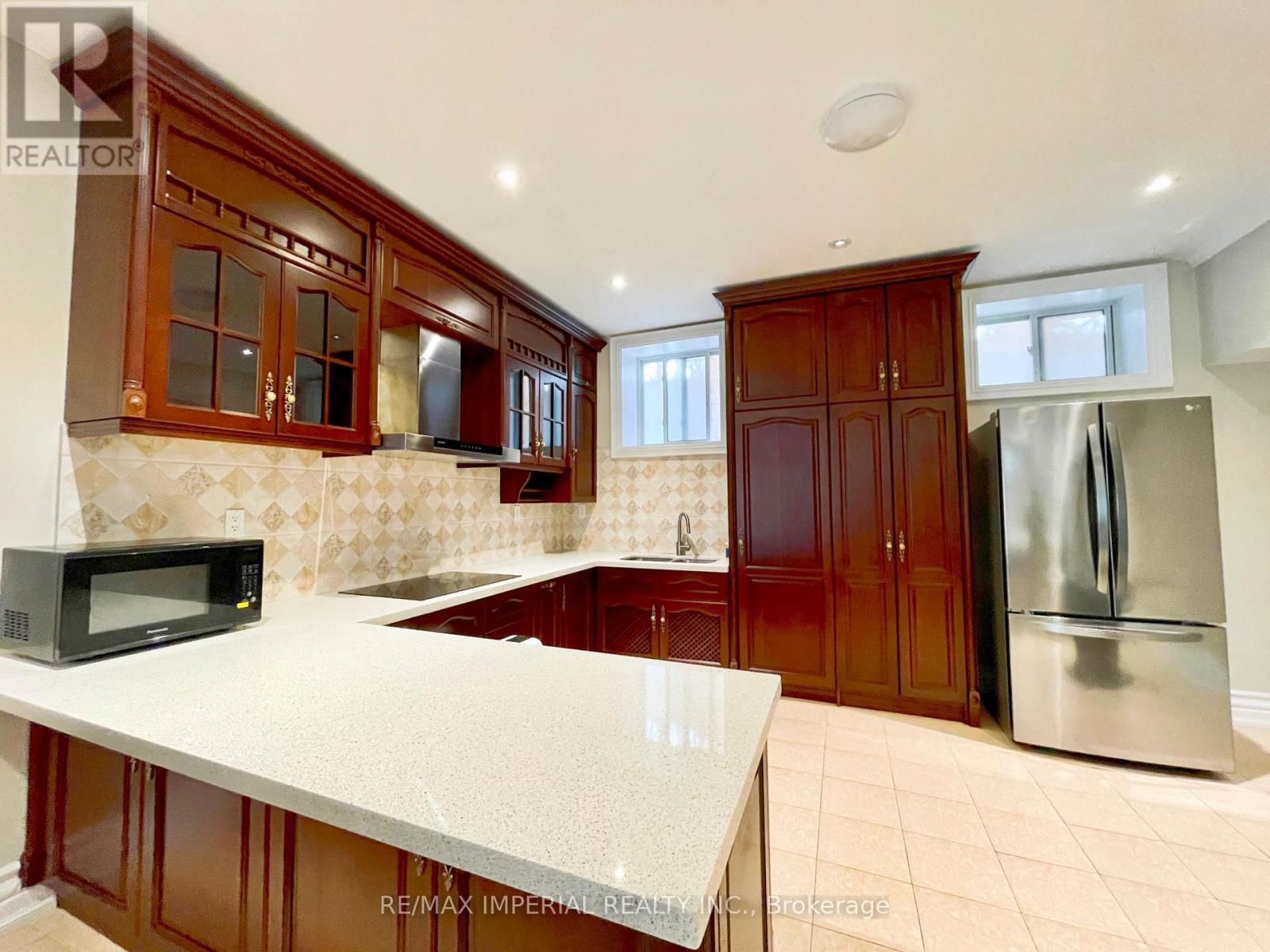 Lower - 63 NORTON AVENUE Image 3