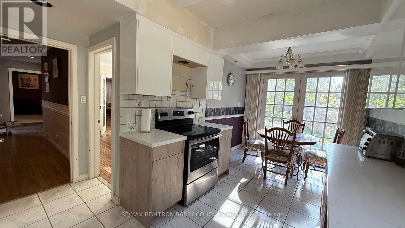 37 WILKET ROAD Image 8