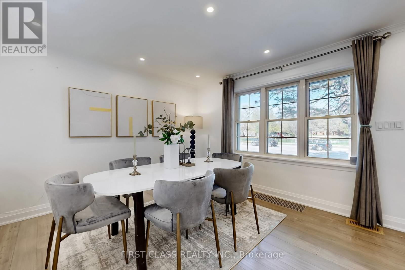 2950 BAYVIEW AVENUE Image 10