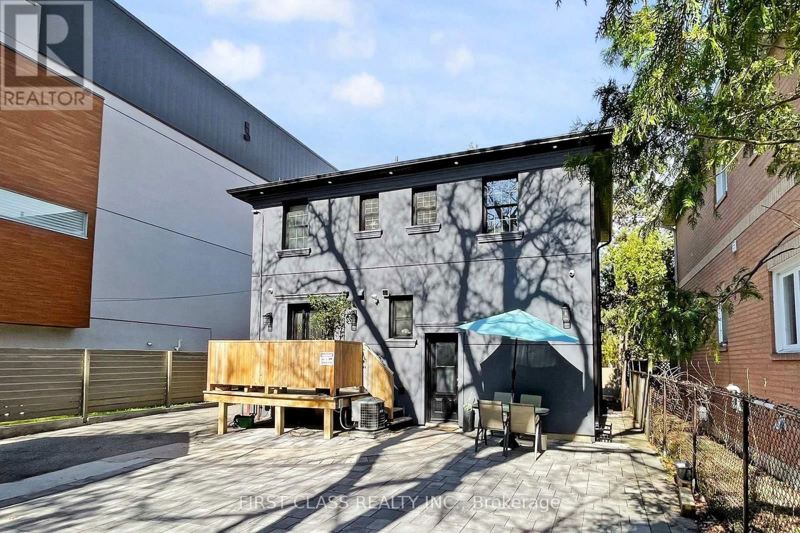 2950 BAYVIEW AVENUE Image 41