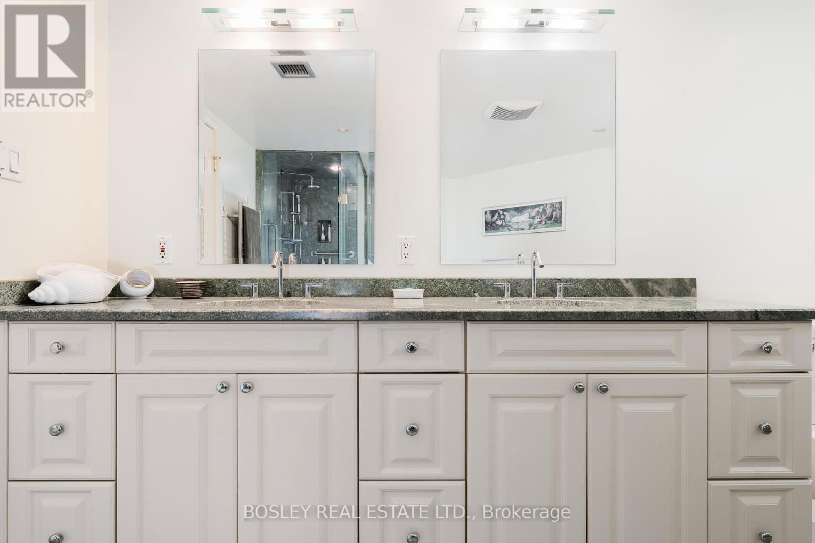 605 - 160 FREDERICK STREET Image 17