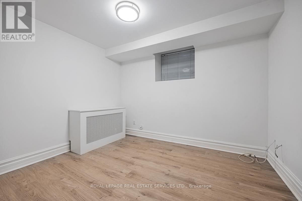 62 LAKEVIEW AVENUE Image 31