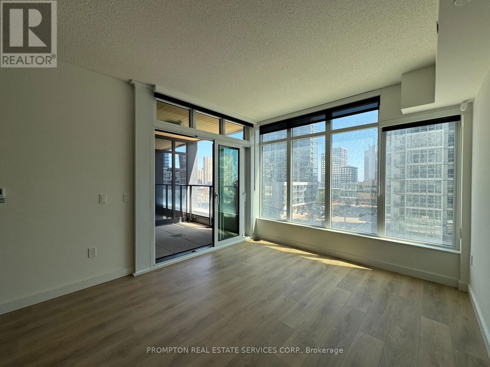 312 - 1 CONCORD CITYPLACE WAY Image 5