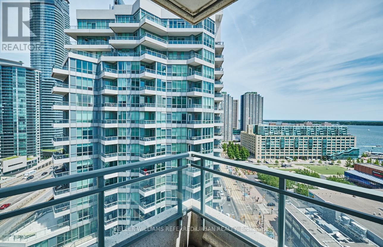 2117 - 230 QUEENS QUAY WEST Image 5