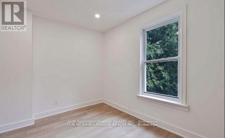 243 LIPPINCOTT STREET Image 17