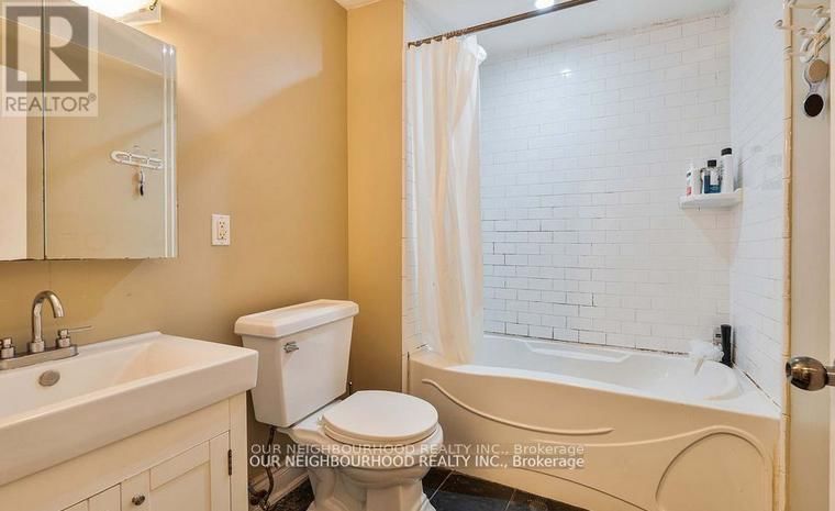 243 LIPPINCOTT STREET Image 33
