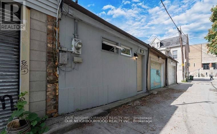 243 LIPPINCOTT STREET Image 37