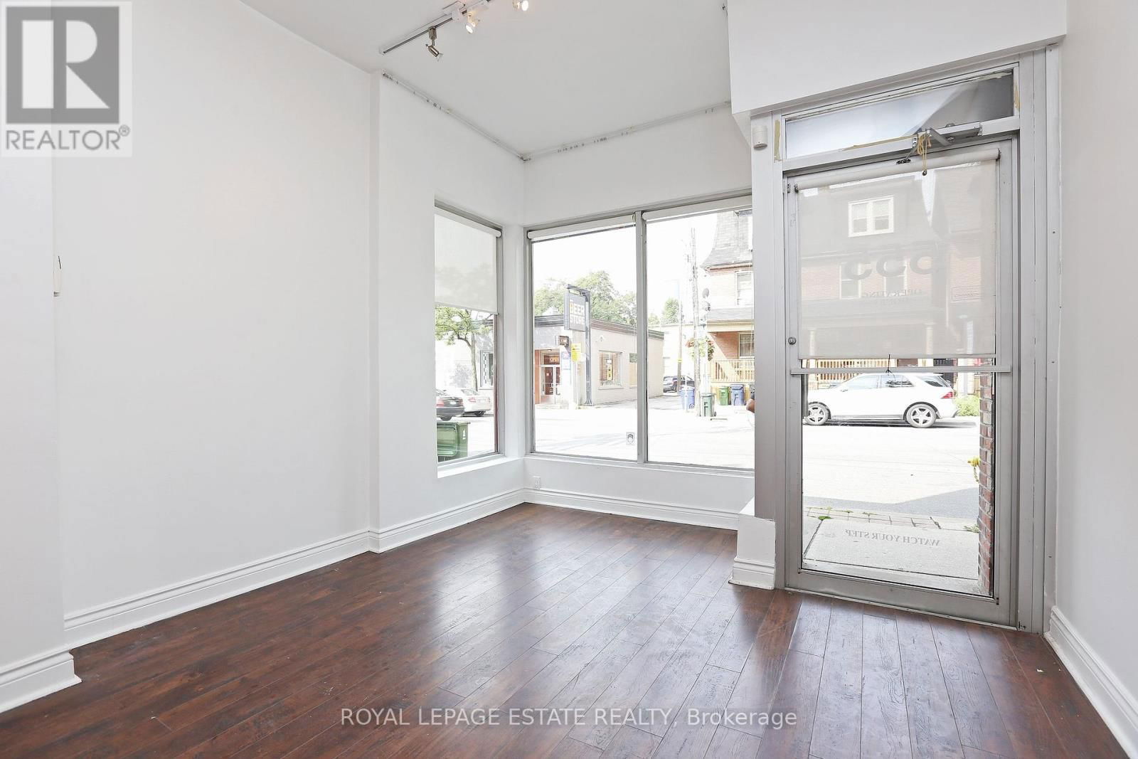 555 PARLIAMENT STREET Image 2