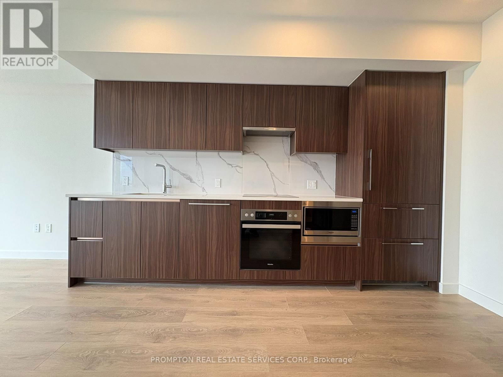 1011 - 1 CONCORD CITYPLACE WAY Image 1