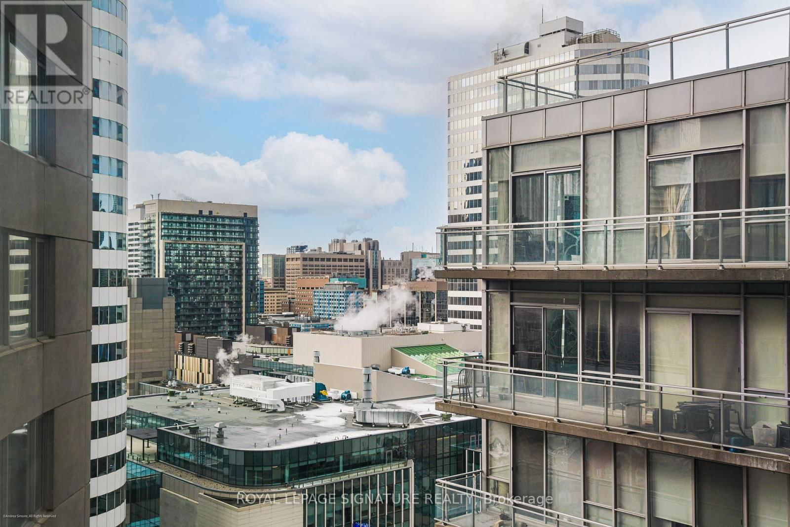 2113 - 210 VICTORIA STREET Image 16