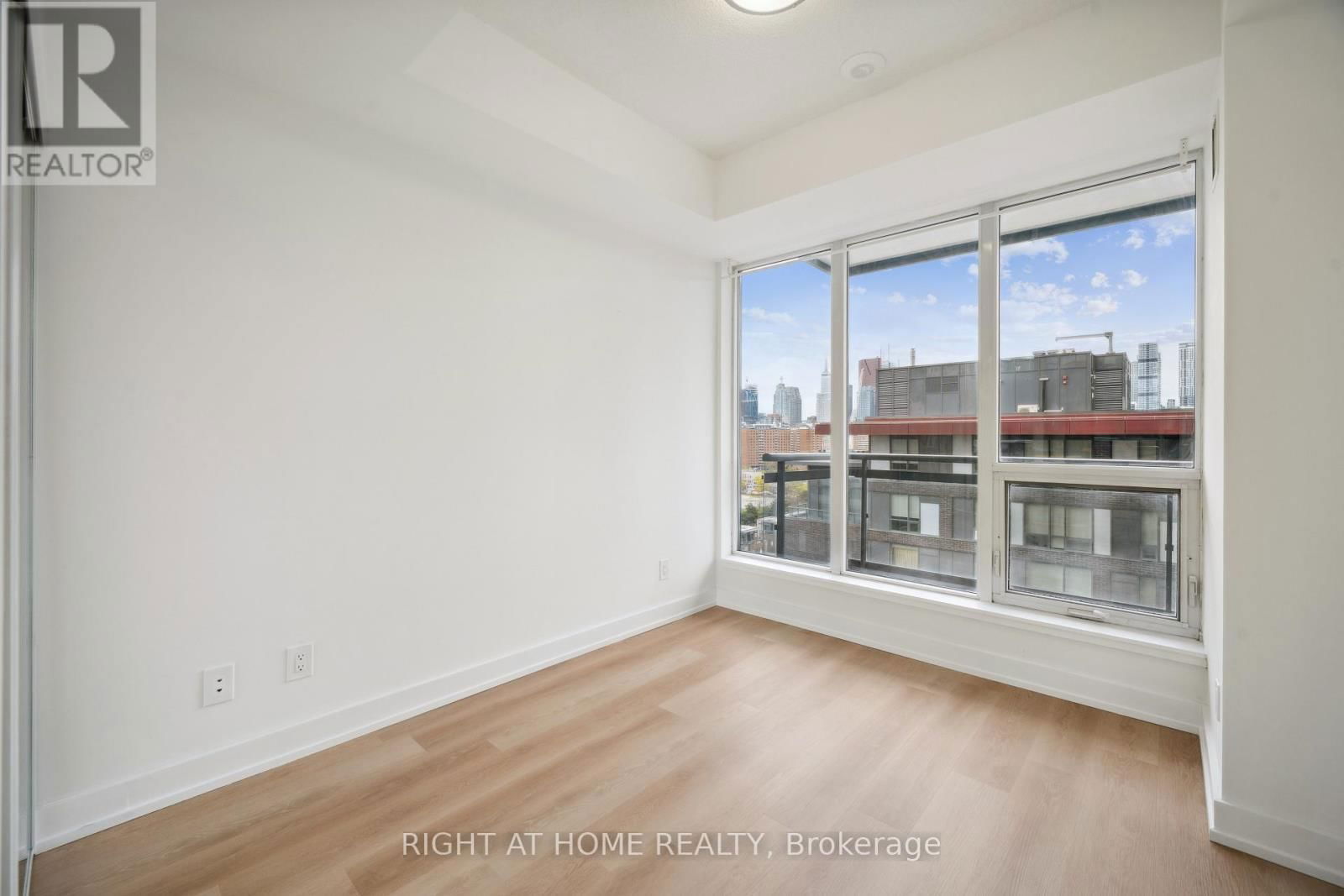 1005 - 225 SACKVILLE STREET Image 11