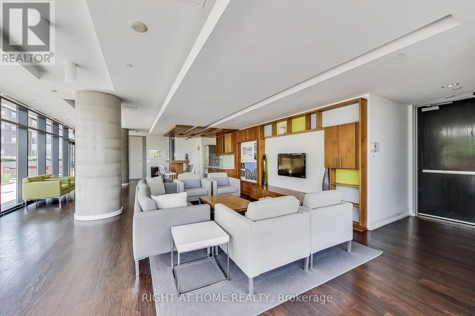 1005 - 225 SACKVILLE STREET Image 28