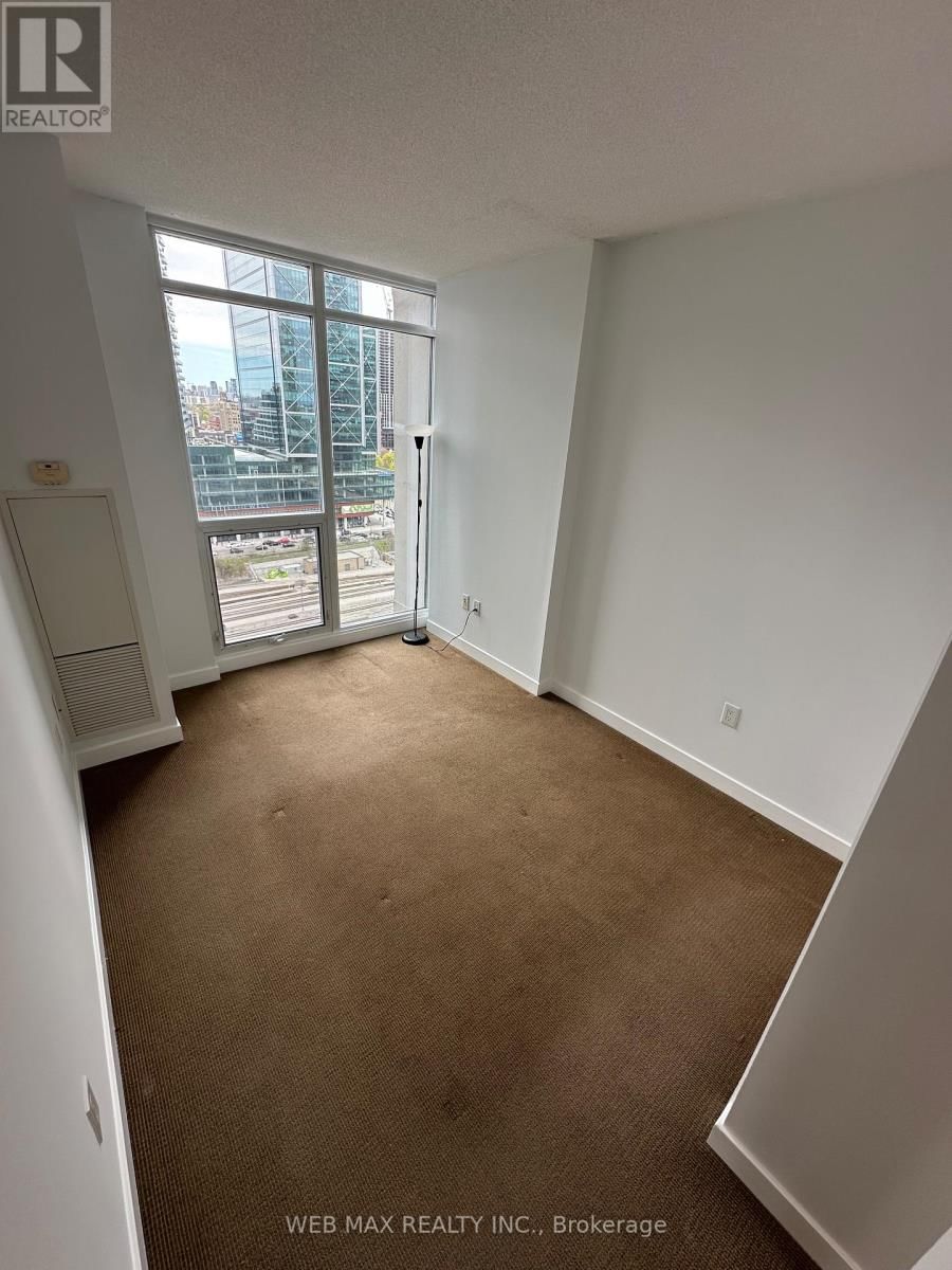 2009 - 8 TELEGRAM MEWS Image 11