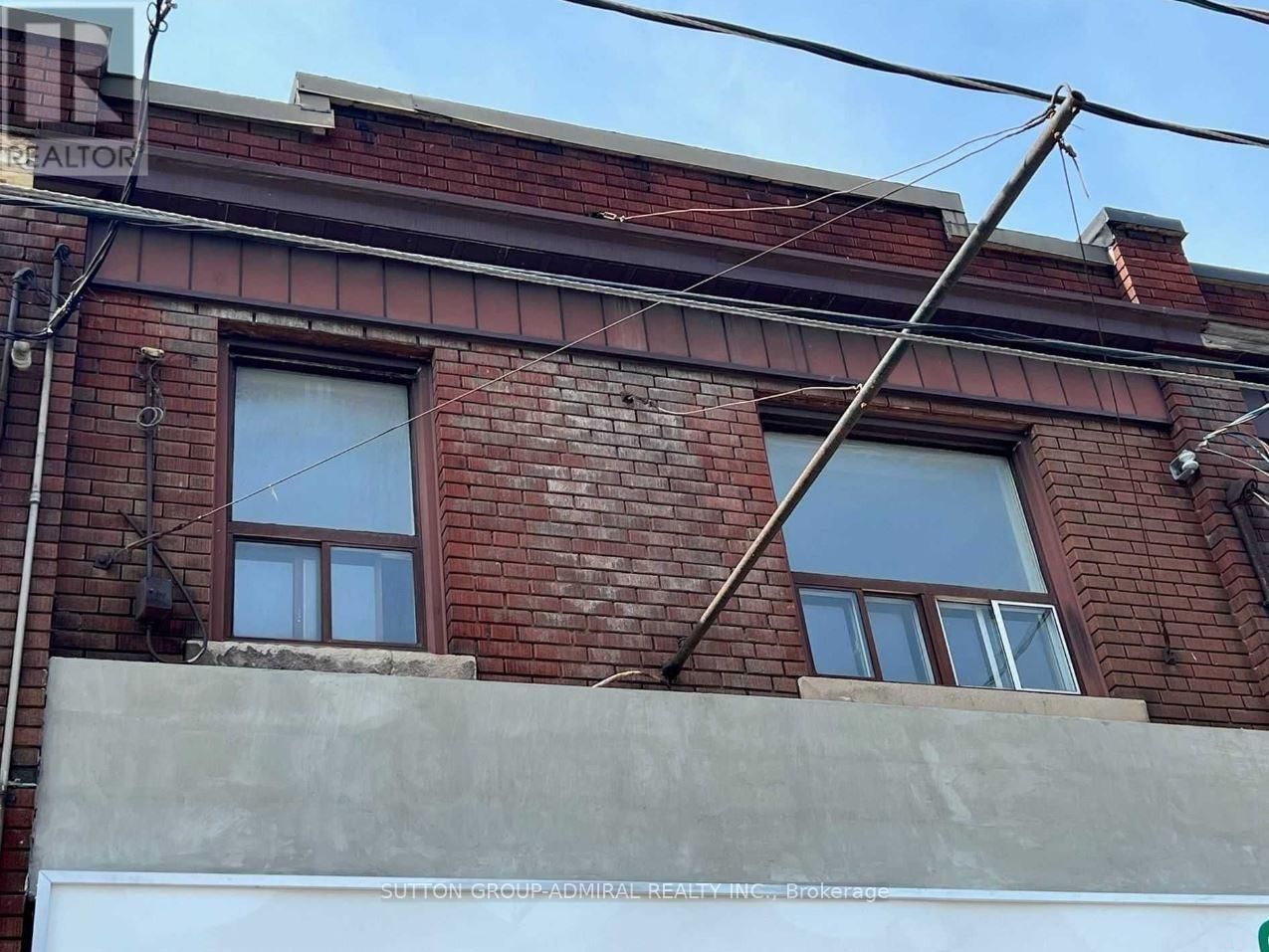 2 - 180 CARLTON STREET Image 1
