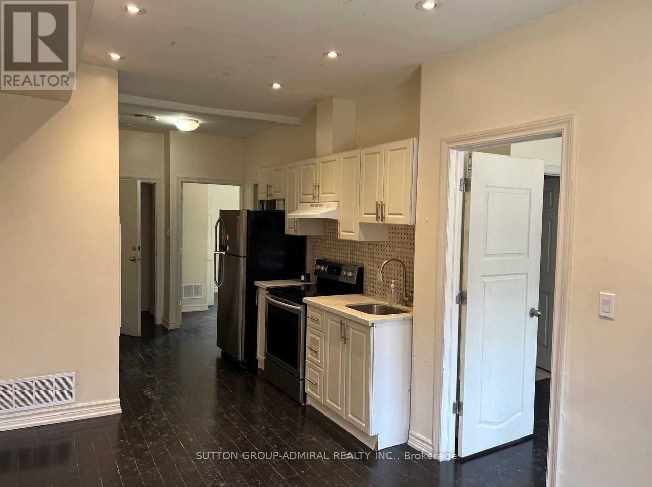 2 - 180 CARLTON STREET Image 3