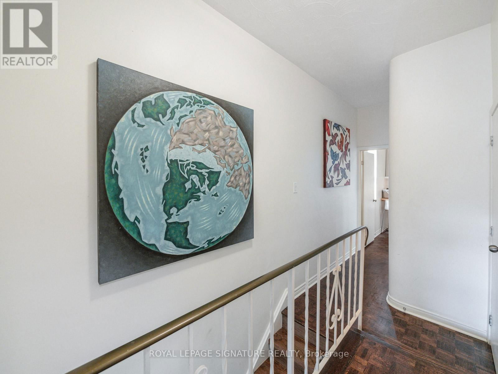 725 DOVERCOURT ROAD Image 20