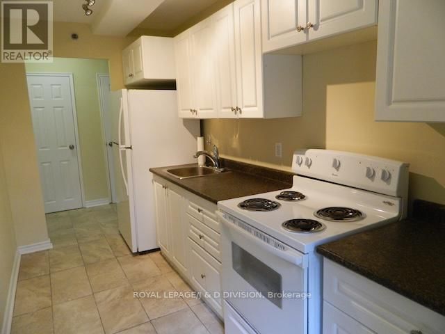 100 - 740 EGLINTON AVENUE WEST Image 4
